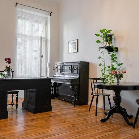 Boutique Altbau Apartment Берлин Экстерьер фото